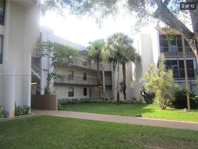 8050 W Mcnab Rd 206, Tamarac, FL 33321