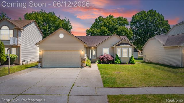 3172 Cedar Crest Drive, Troy, MI 48083