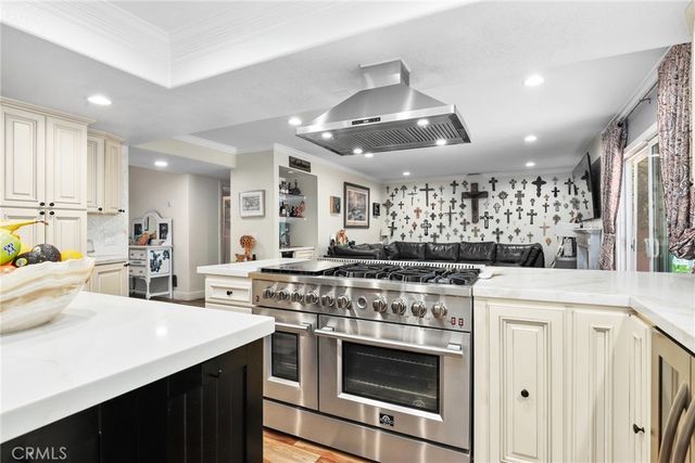 2240 N Campus Avenue, Upland, CA 91784