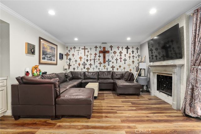 2240 N Campus Avenue, Upland, CA 91784