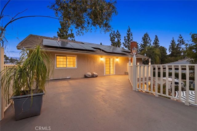 2240 N Campus Avenue, Upland, CA 91784