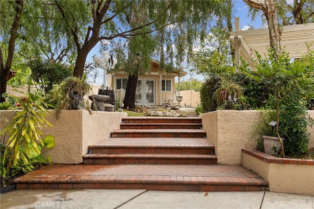 2240 N Campus Avenue, Upland, CA 91784