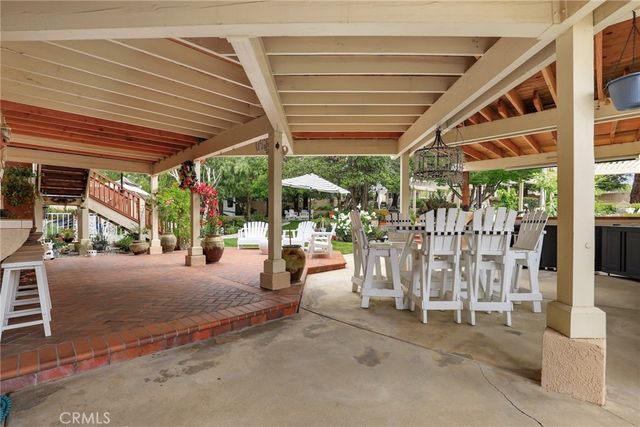 2240 N Campus Avenue, Upland, CA 91784