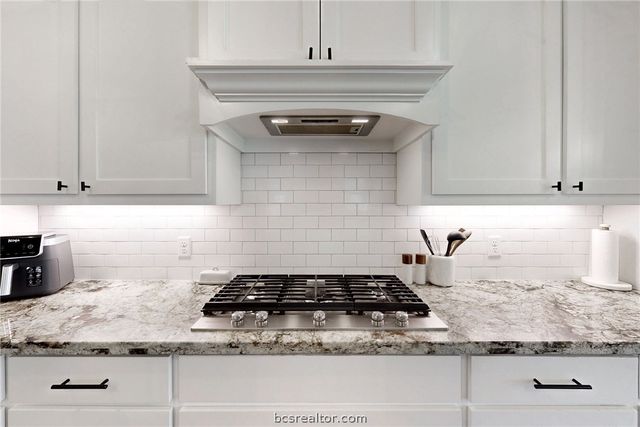 1909 Cottonwood Terrace Court, College Station, TX 77845