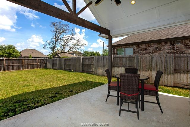 1909 Cottonwood Terrace Court, College Station, TX 77845