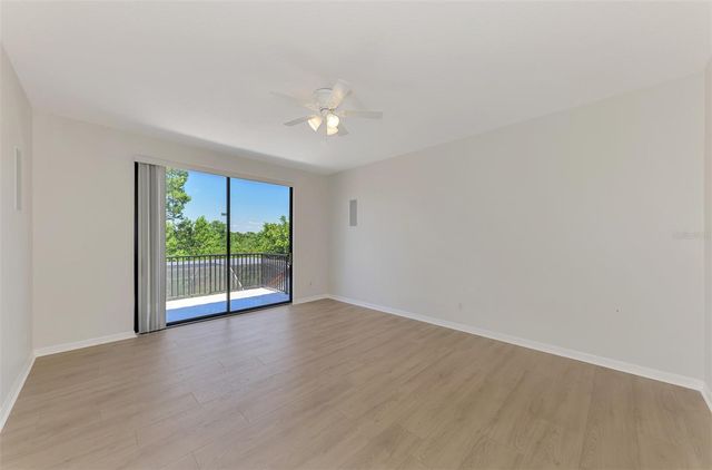5684 EASTWIND DRIVE, Sarasota, FL 34233