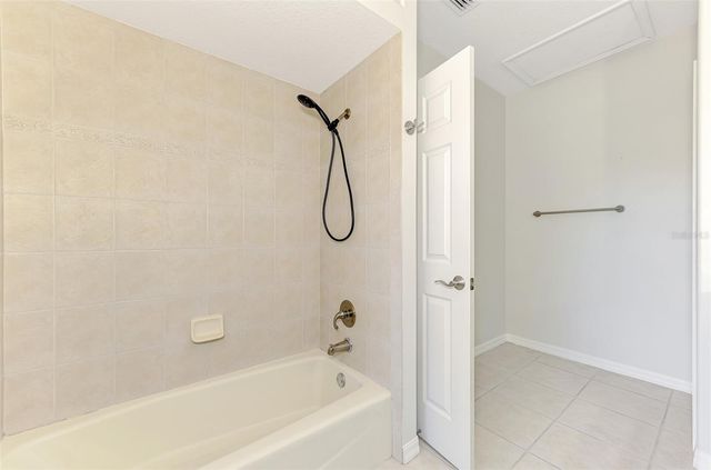 5684 EASTWIND DRIVE, Sarasota, FL 34233