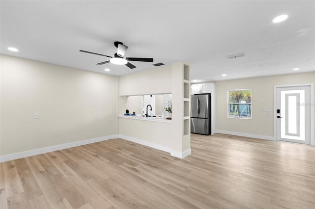 4430 CARSON STREET NE, St Petersburg, FL 33703