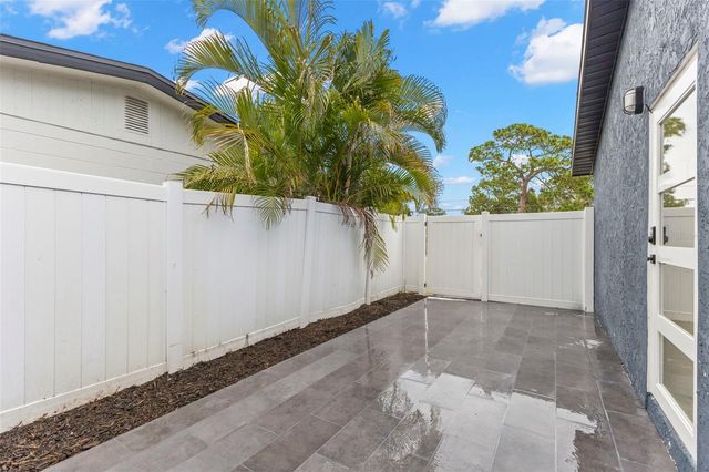4430 CARSON STREET NE, St Petersburg, FL 33703