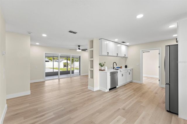4430 CARSON STREET NE, St Petersburg, FL 33703