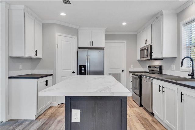 20 Spring ST, Rocky Mount, VA 24151
