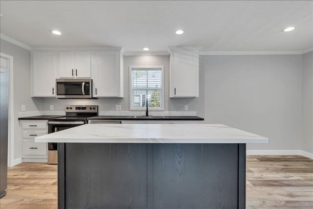 20 Spring ST, Rocky Mount, VA 24151
