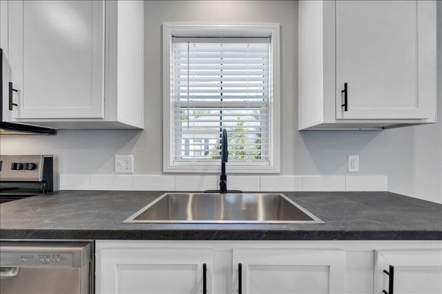 20 Spring ST, Rocky Mount, VA 24151