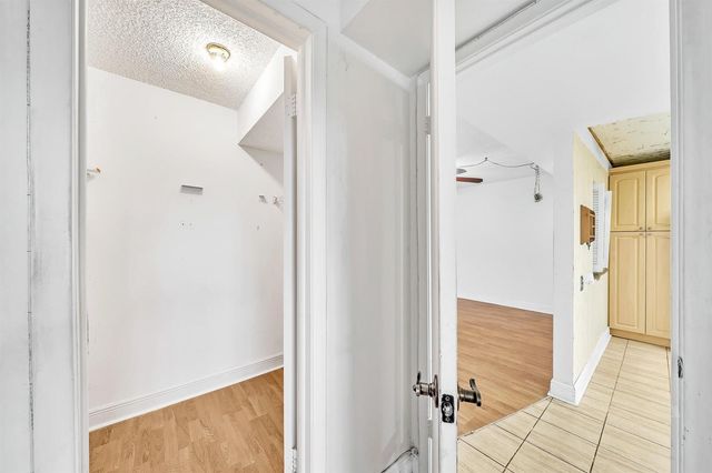 8980 S HOLLYBROOK Boulevard 204, Pembroke Pines, FL 33025