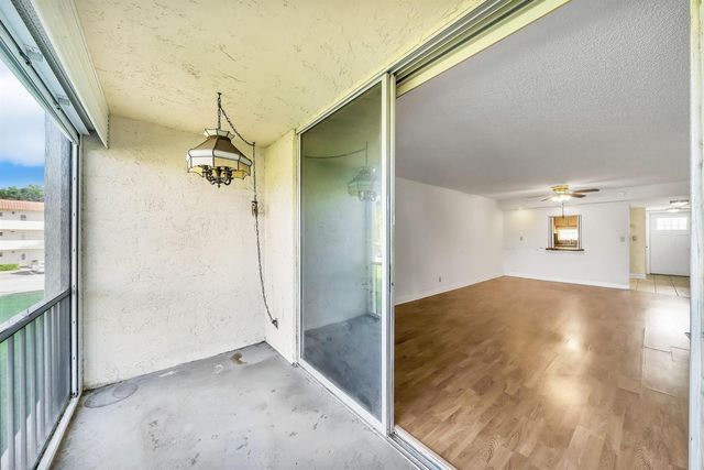 8980 S HOLLYBROOK Boulevard 204, Pembroke Pines, FL 33025