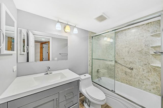 8980 S HOLLYBROOK Boulevard 204, Pembroke Pines, FL 33025