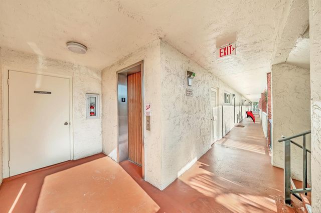 8980 S HOLLYBROOK Boulevard 204, Pembroke Pines, FL 33025
