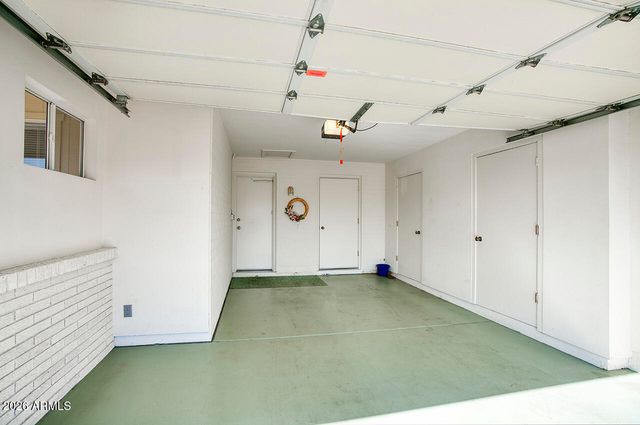 10812 W HATCHER Road, Sun City, AZ 85351