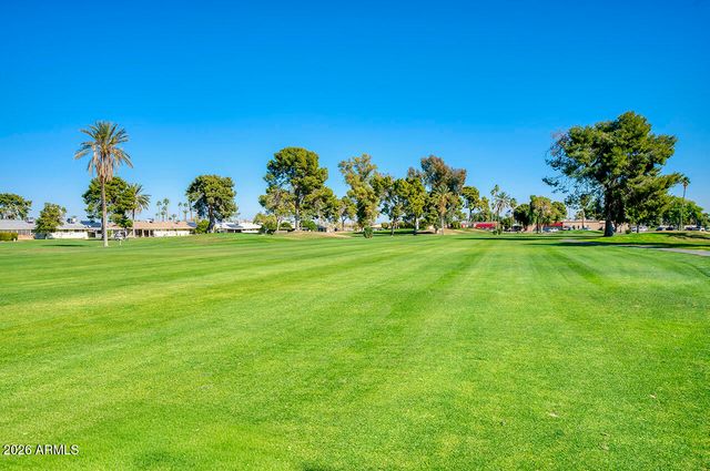 10812 W HATCHER Road, Sun City, AZ 85351