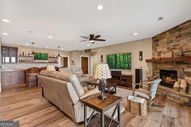 437 Winding Ridge, Blairsville, GA 30512