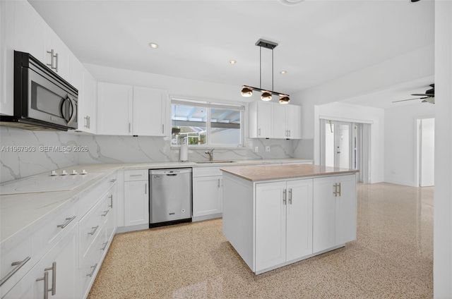 7280 SW 128th St -, Pinecrest, FL 33156