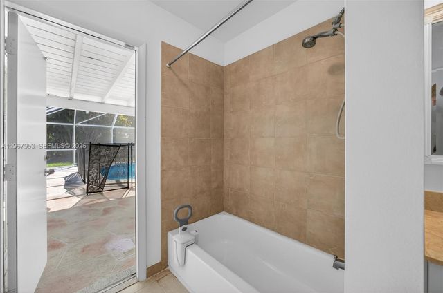 7280 SW 128th St -, Pinecrest, FL 33156