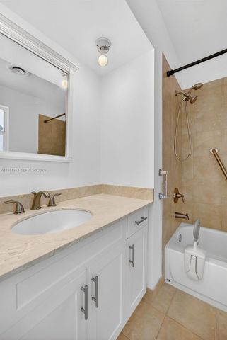 7280 SW 128th St -, Pinecrest, FL 33156