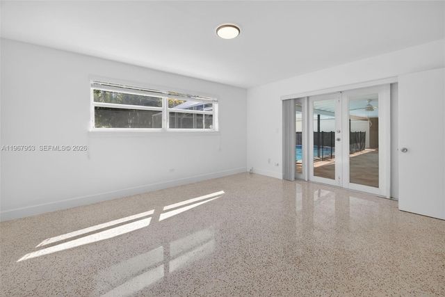 7280 SW 128th St -, Pinecrest, FL 33156