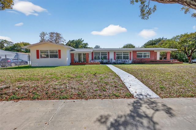7280 SW 128th St -, Pinecrest, FL 33156