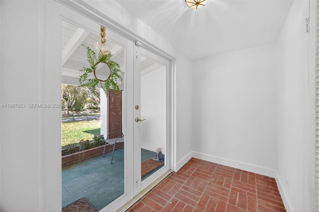 7280 SW 128th St -, Pinecrest, FL 33156