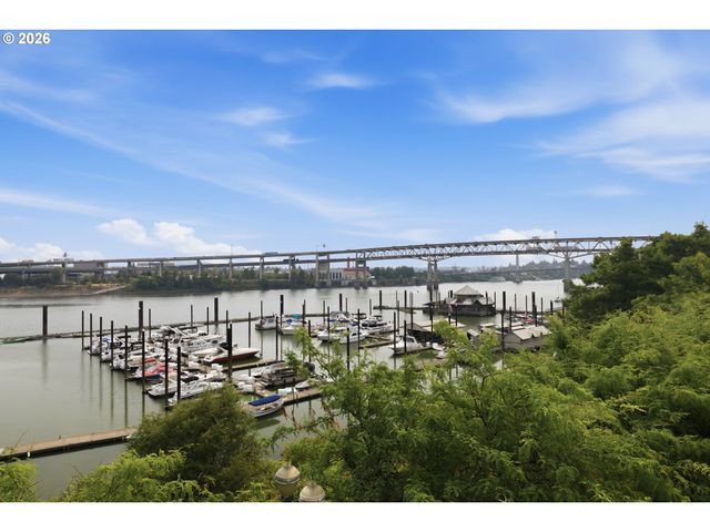 1630 S HARBOR Way 304, Portland, OR 97201