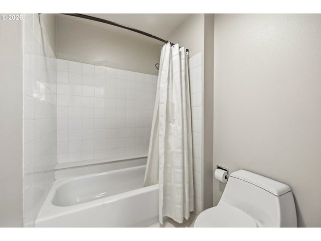 1630 S HARBOR Way 304, Portland, OR 97201