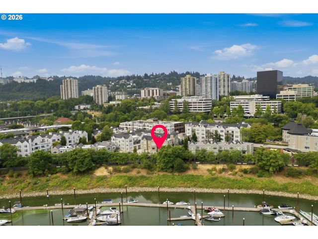 1630 S HARBOR Way 304, Portland, OR 97201