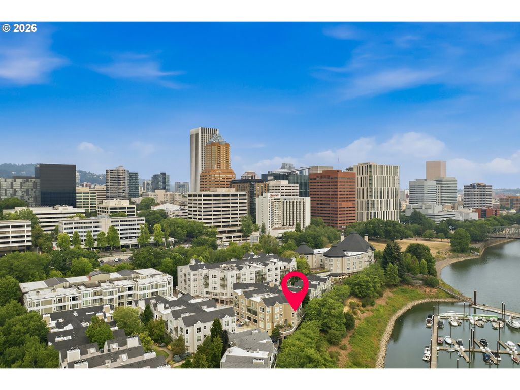 1630 S HARBOR Way 304, Portland, OR 97201