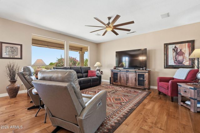 16525 W LAVA Drive, Surprise, AZ 85374