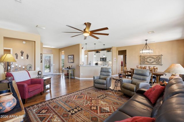 16525 W LAVA Drive, Surprise, AZ 85374