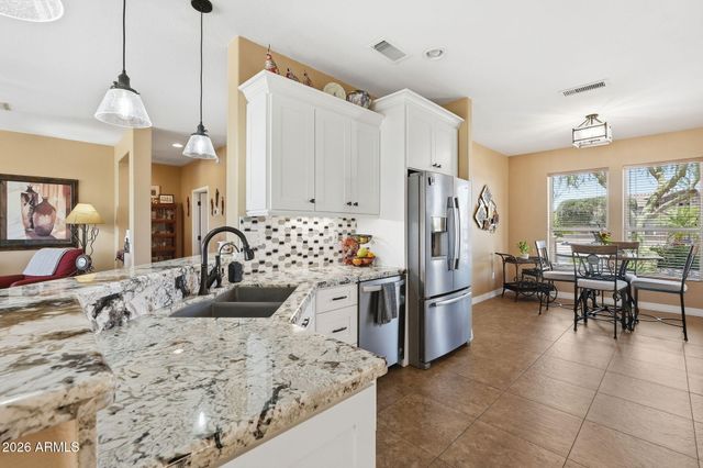 16525 W LAVA Drive, Surprise, AZ 85374