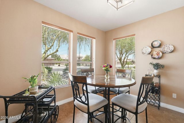 16525 W LAVA Drive, Surprise, AZ 85374