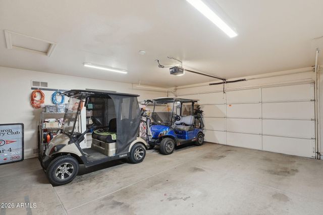 16525 W LAVA Drive, Surprise, AZ 85374