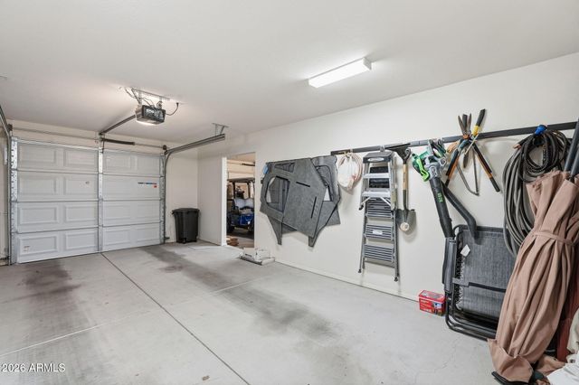 16525 W LAVA Drive, Surprise, AZ 85374