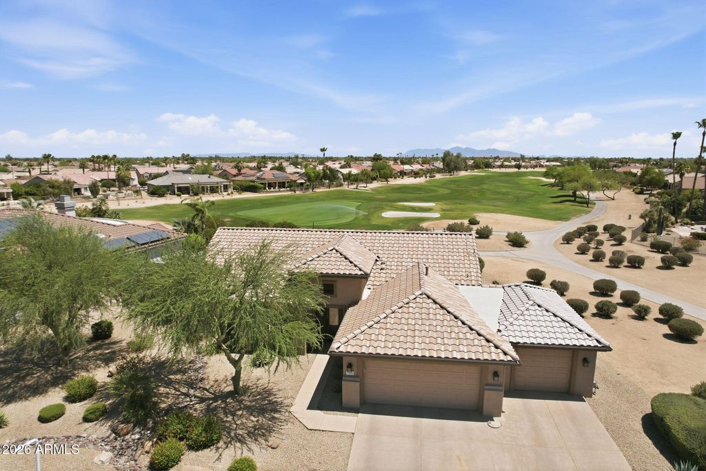 16525 W LAVA Drive, Surprise, AZ 85374 — photo 2