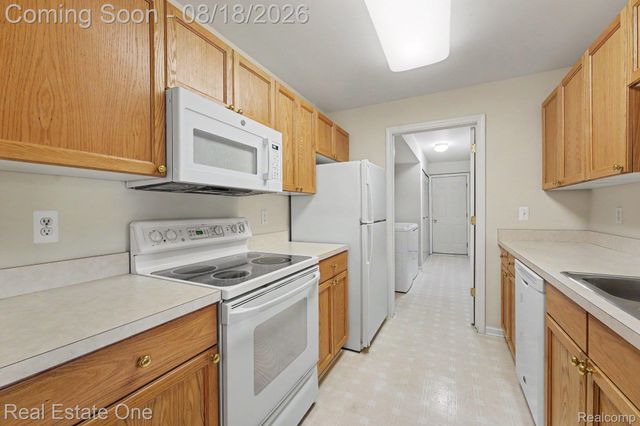 4576 Berkshire Drive, Sterling Heights, MI 48314