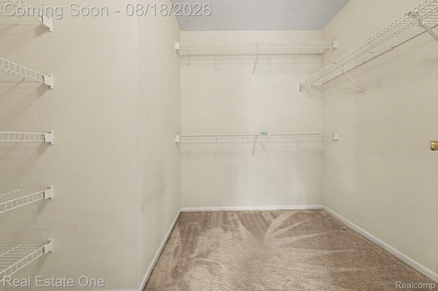 4576 Berkshire Drive, Sterling Heights, MI 48314