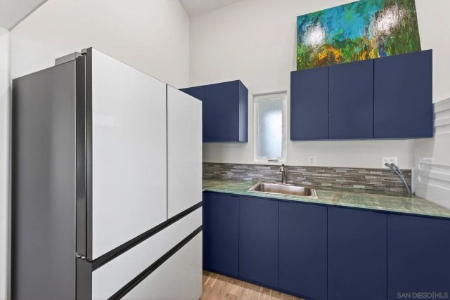 6706 Avenida Mañana St, La Jolla, CA 92037