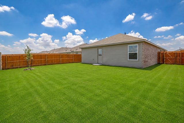 15016 Reyes Road, Fort Worth, TX 76052