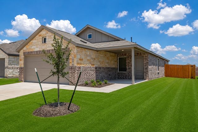 15016 Reyes Road, Fort Worth, TX 76052