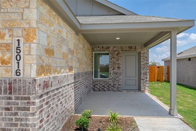 15016 Reyes Road, Fort Worth, TX 76052