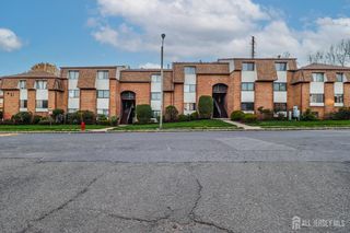 107 Edison Glen Terrace, Edison, NJ 08837