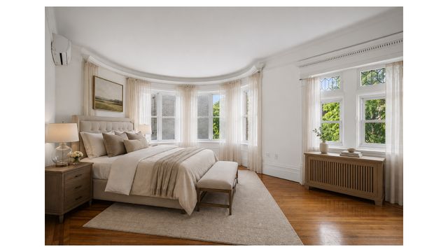 1094 PARK Place, New York City, NY 11213