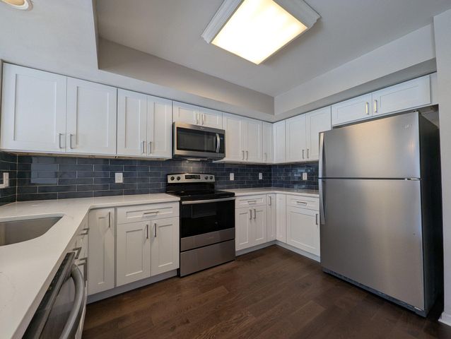 495 BERKSHIRE DR, Souderton, PA 18964